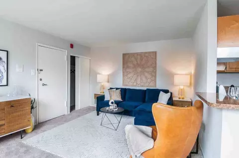 450 Domino Ln, Philadelphia, PA 19128
