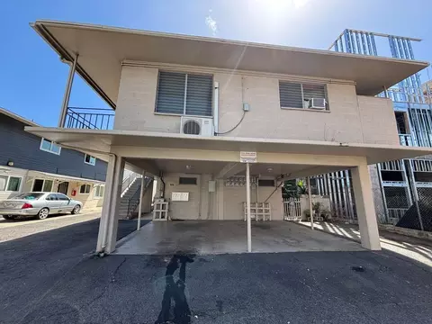 1015 Kemole Ln, Honolulu, HI 96826
