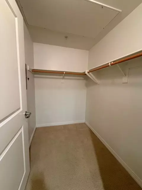 931 E Walnut St, Pasadena, CA 91106 photo 13