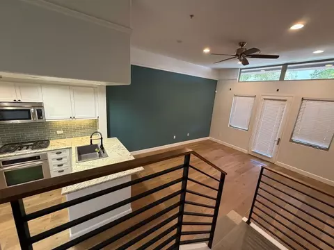 931 E Walnut St, Pasadena, CA 91106 photo 3