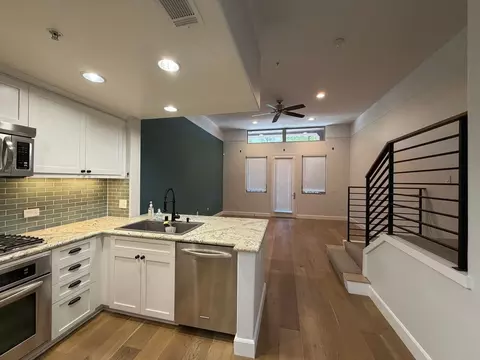 931 E Walnut St, Pasadena, CA 91106