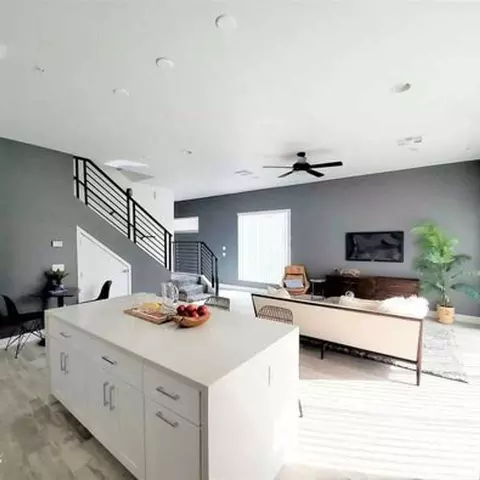 3900 N 30th St, Phoenix, AZ 85016 photo 7
