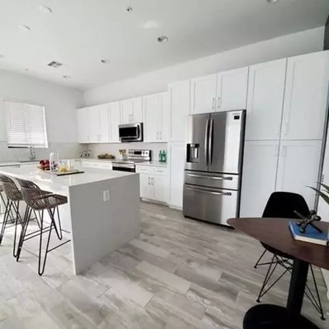 3900 N 30th St, Phoenix, AZ 85016 photo 11