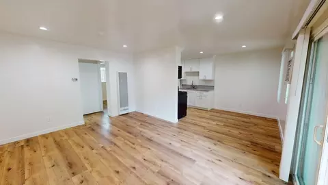 2854 Rowena Ave, Los Angeles, CA 90039