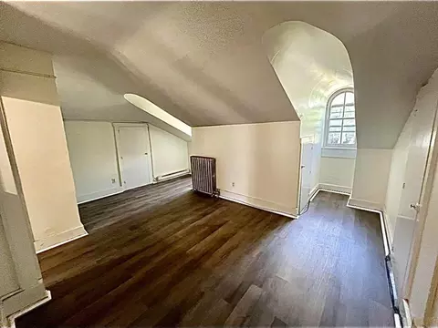129 W Linn St, Bellefonte, PA 16823