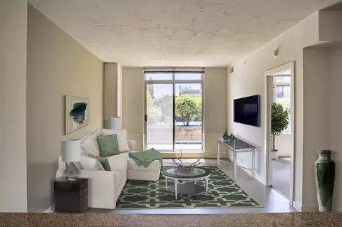 1375 Kenyon St NW, Washington, DC 20010 photo 4