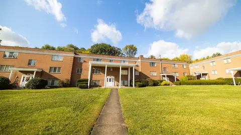 300 Craigdell Rd, New Kensington, PA 15068