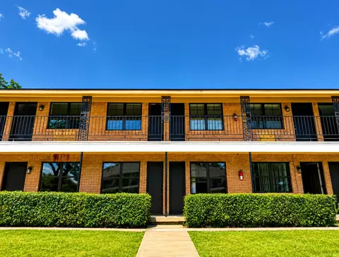 5006 Gaston Ave, Dallas, TX 75214
