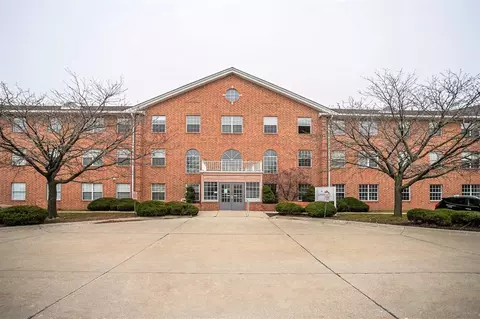 4 Gateway, Euclid, OH 44119