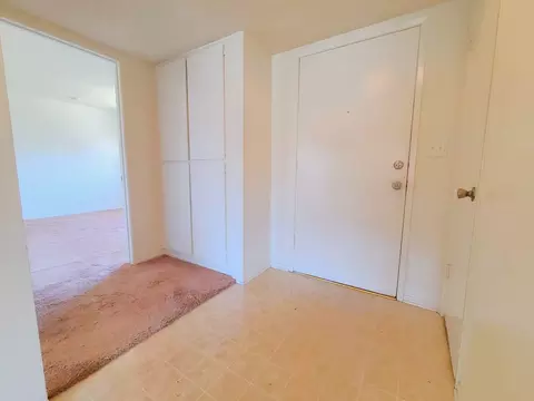 320 W Mountain View Ave, Glendora, CA 91741 photo 2