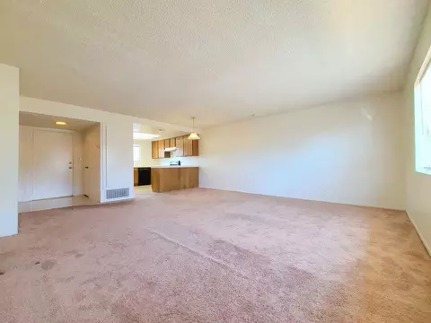 320 W Mountain View Ave, Glendora, CA 91741 photo 3