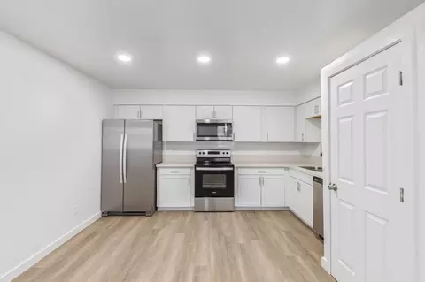 1727 1801 W Cholla St, Phoenix, AZ 85029