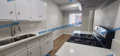 8160 Orangewood Ave, Stanton, CA 90680
