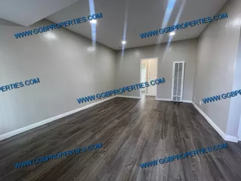 8160 Orangewood Ave, Stanton, CA 90680