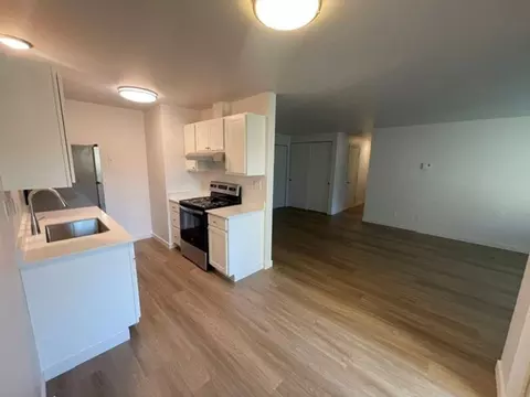 11745 15th Ave NE, Seattle, WA 98125 photo 10