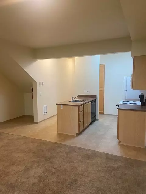 1933 Garden Ave, Eugene, OR 97403 photo 7
