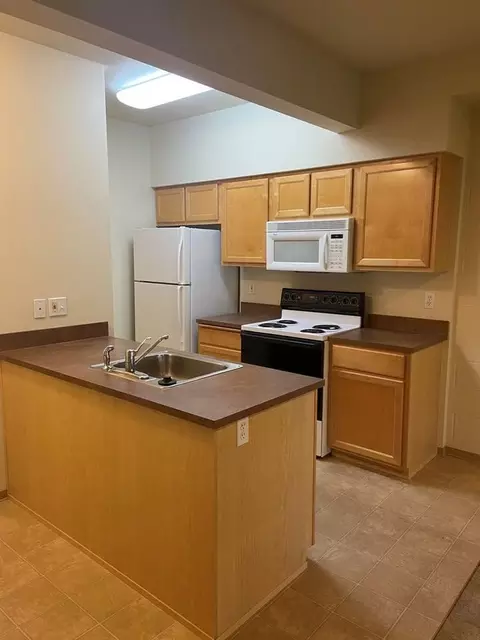 1933 Garden Ave, Eugene, OR 97403 photo 8