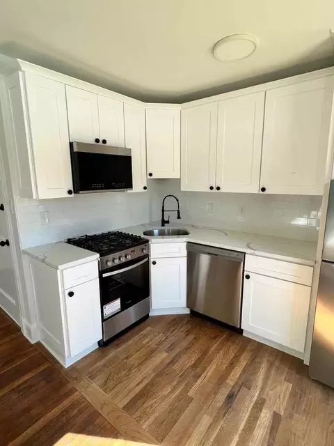 4518 Grove Ave, Richmond, VA 23221