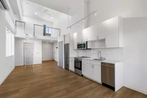 1714 14th Ave, Seattle, WA 98122
