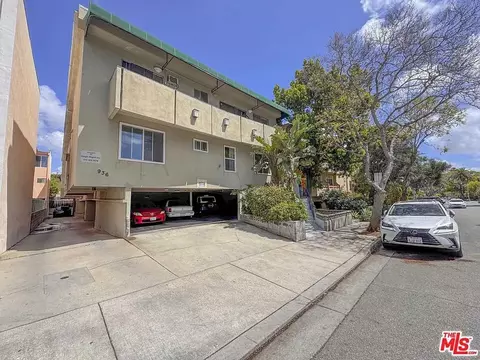 936 N Orange Grove Ave, West Hollywood, CA 90046