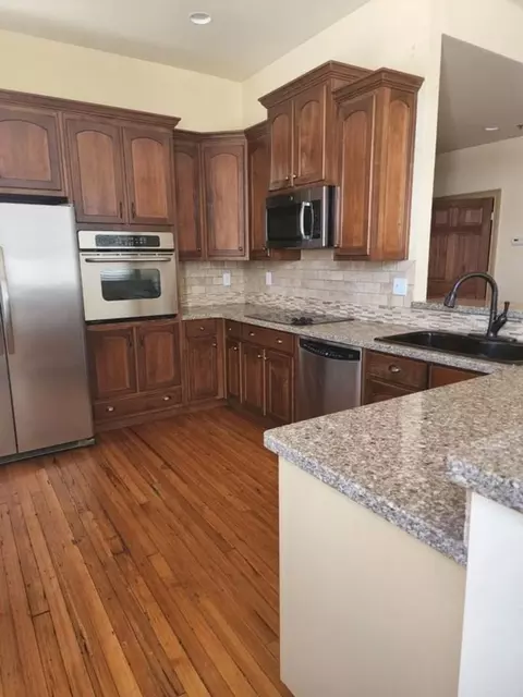 114 Washington St SE, Gainesville, GA 30501