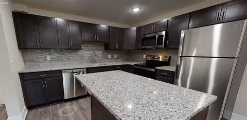 4001 Holdrege St, Lincoln, NE 68503