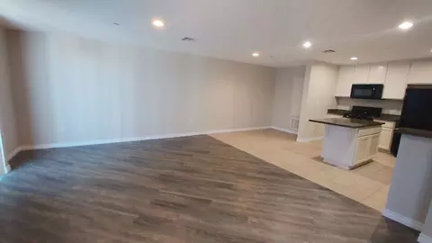 11541 Blucher Ave, Los Angeles, CA 91344