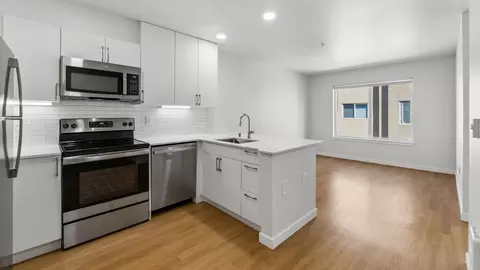 938 110th Ave NE, Bellevue, WA 98004 photo 33