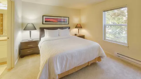 938 110th Ave NE, Bellevue, WA 98004 photo 15