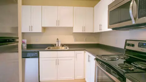 938 110th Ave NE, Bellevue, WA 98004 photo 6