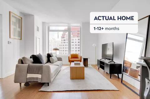 8 Whittier Pl, Boston, MA 02114