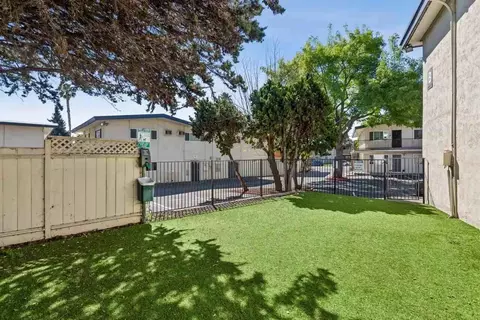 24650 Amador St, Hayward, CA 94544 photo 5