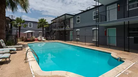 206 W 38th St, Austin, TX 78705 photo 12
