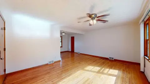 3239 Silsby Rd, Cleveland Heights, OH 44118