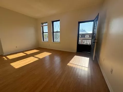 732 S Millvale Ave, Pittsburgh, PA 15213