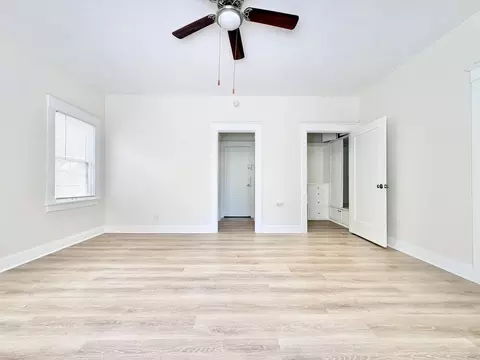 1035 E Broadway, Long Beach, CA 90802