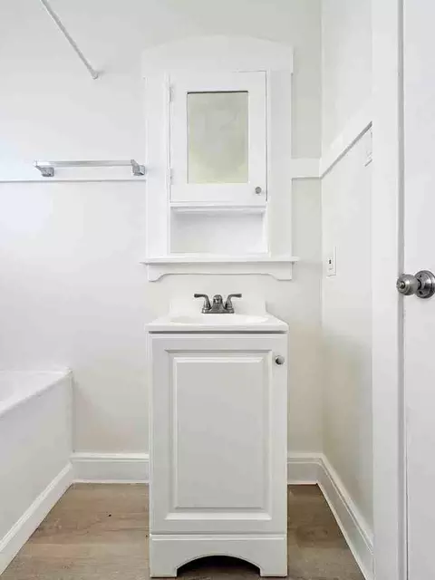 1035 E Broadway, Long Beach, CA 90802 photo 9