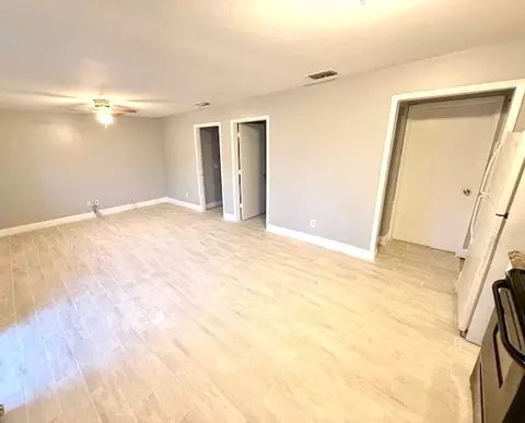 5228 Cherry Ave, Seffner, FL 33584