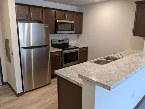 25749 4th St W, Zimmerman, MN 55398
