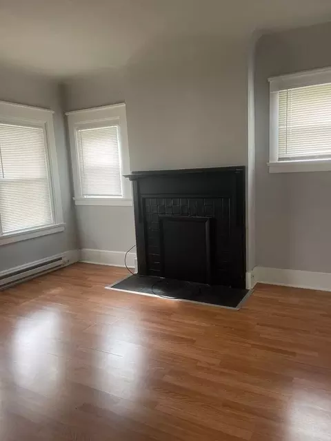 9502 Miles Ave, Cleveland, OH 44105