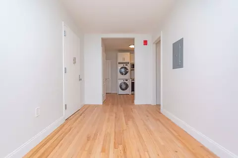 97 4th St, Troy, NY 12180 photo 10