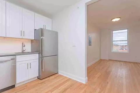 97 4th St, Troy, NY 12180 photo 9