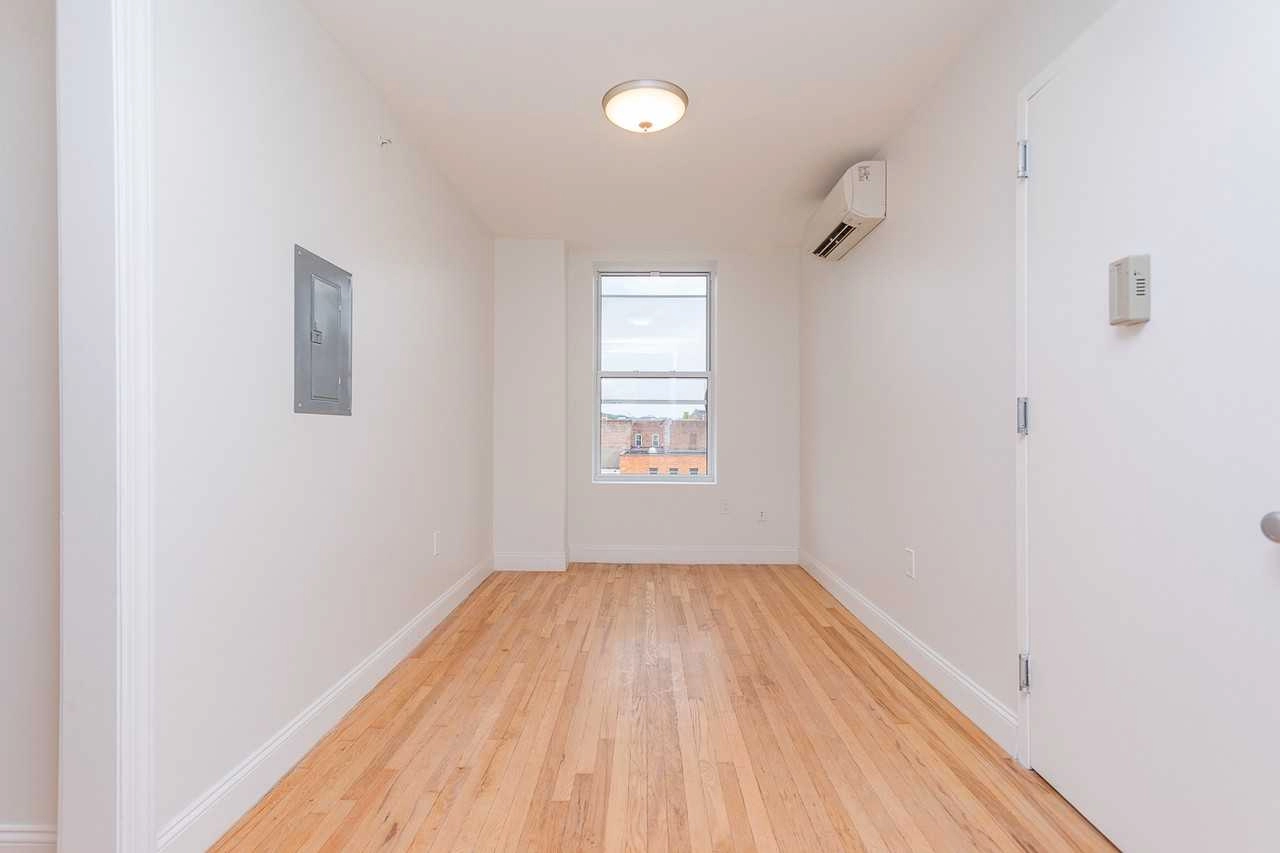 97 4th St, Troy, NY 12180 photo 21