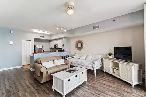 9896 S Thomas Dr, Panama City Beach, FL 32408