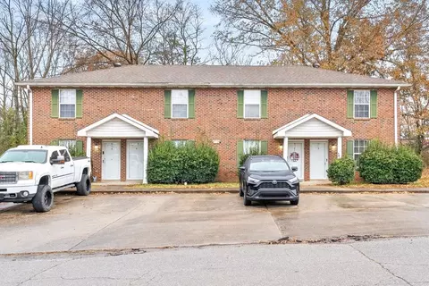 103 Tandy Dr, Clarksville, TN 37042