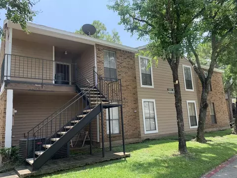 7200 W T C Jester Blvd, Houston, TX 77088