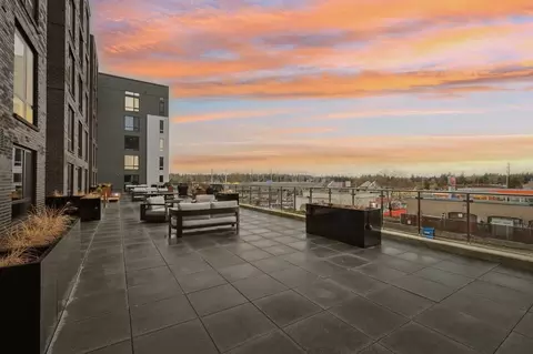 4301 Alderwood Mall Blvd, Lynnwood, WA 98036