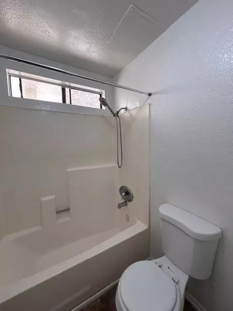 14135 Doty Ave, Hawthorne, CA 90250 photo 17