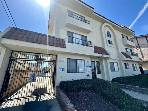 14135 Doty Ave, Hawthorne, CA 90250