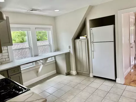 530 136th Ave, Holland, MI 49424